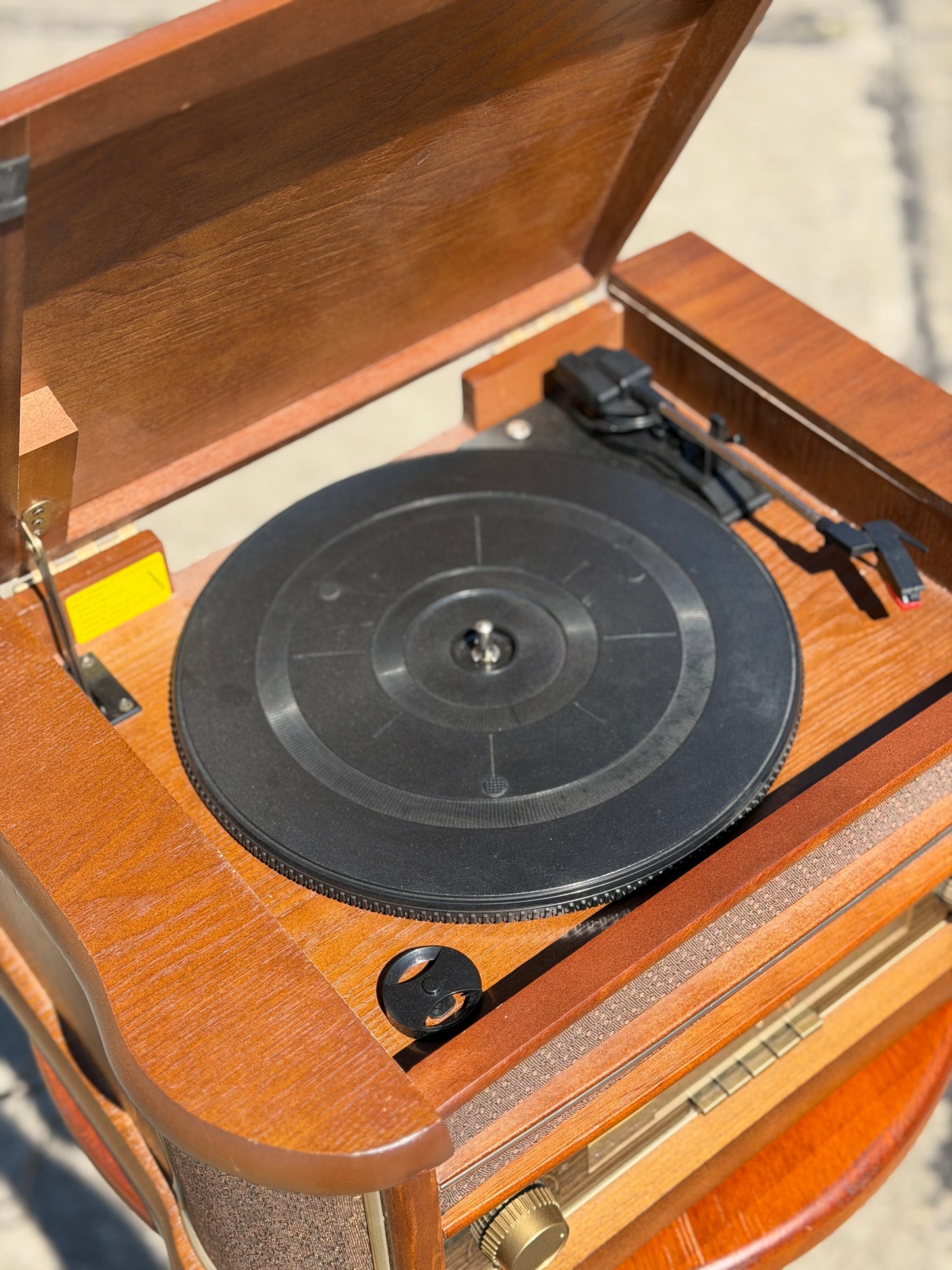 Gramofon Vintage | SoundMaster