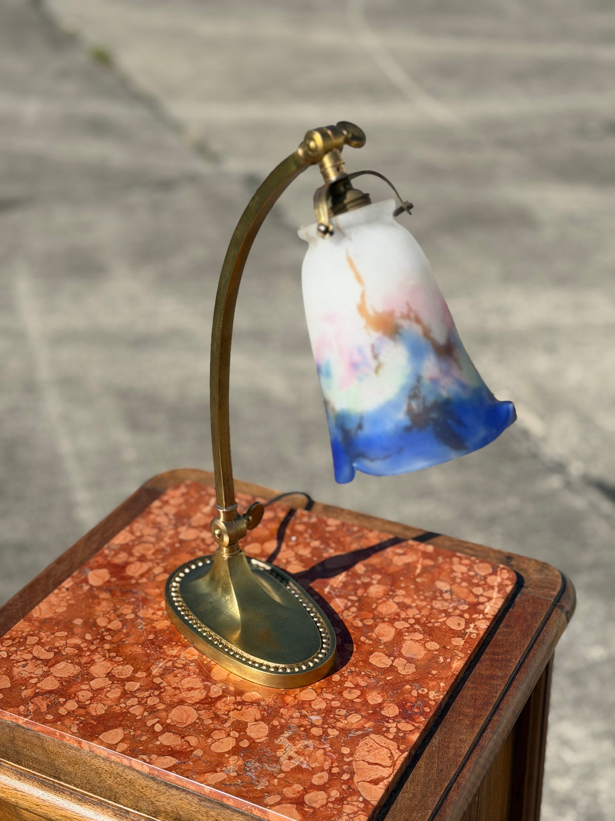 Antyczna Mosiężna Lampa Biurkowa | Klosz Szklany Art Deco | Regulowane Ramię