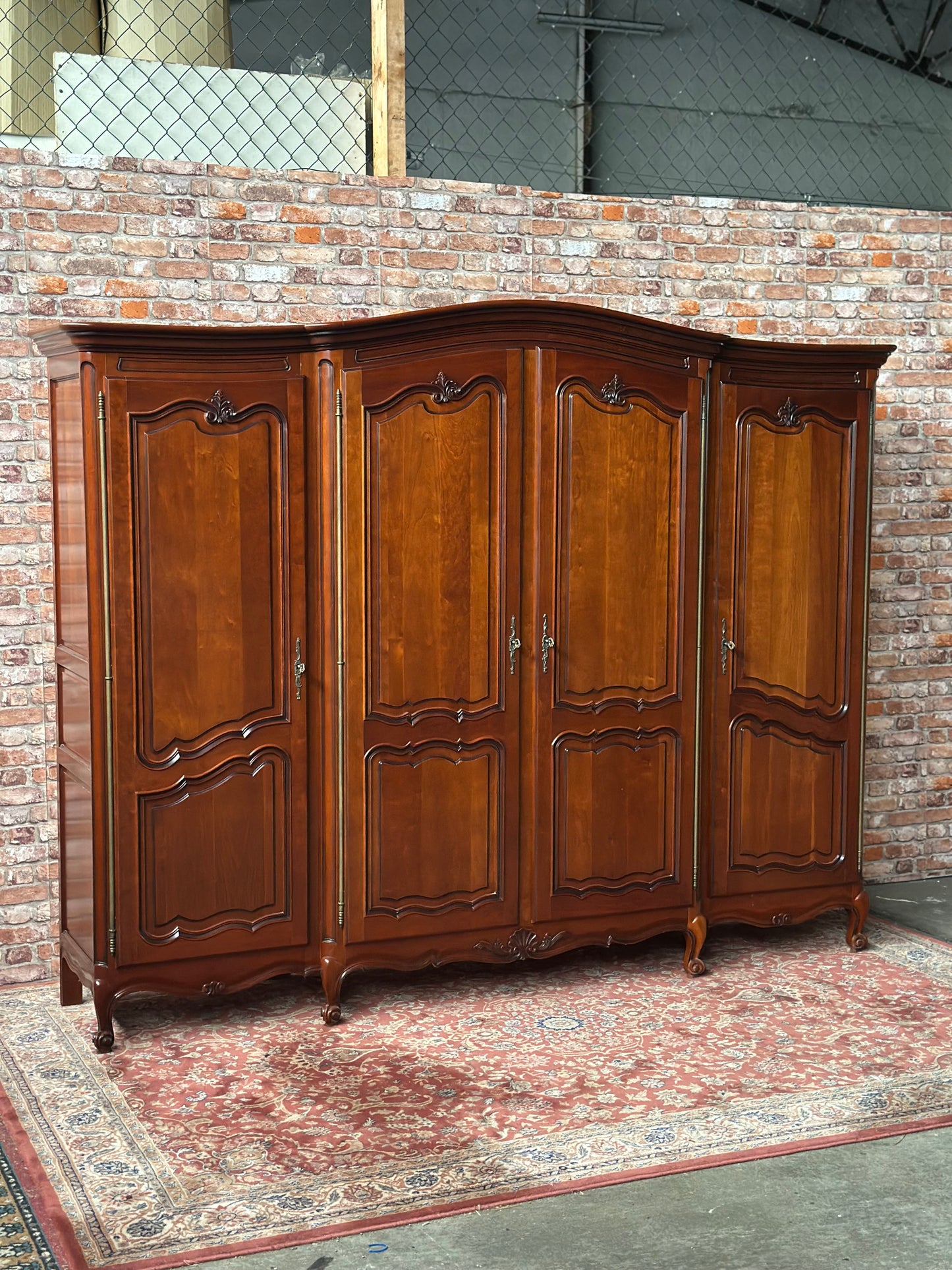 Szafa czterodrzwiowa w stylu ludwikowskim | Francja, XX w.