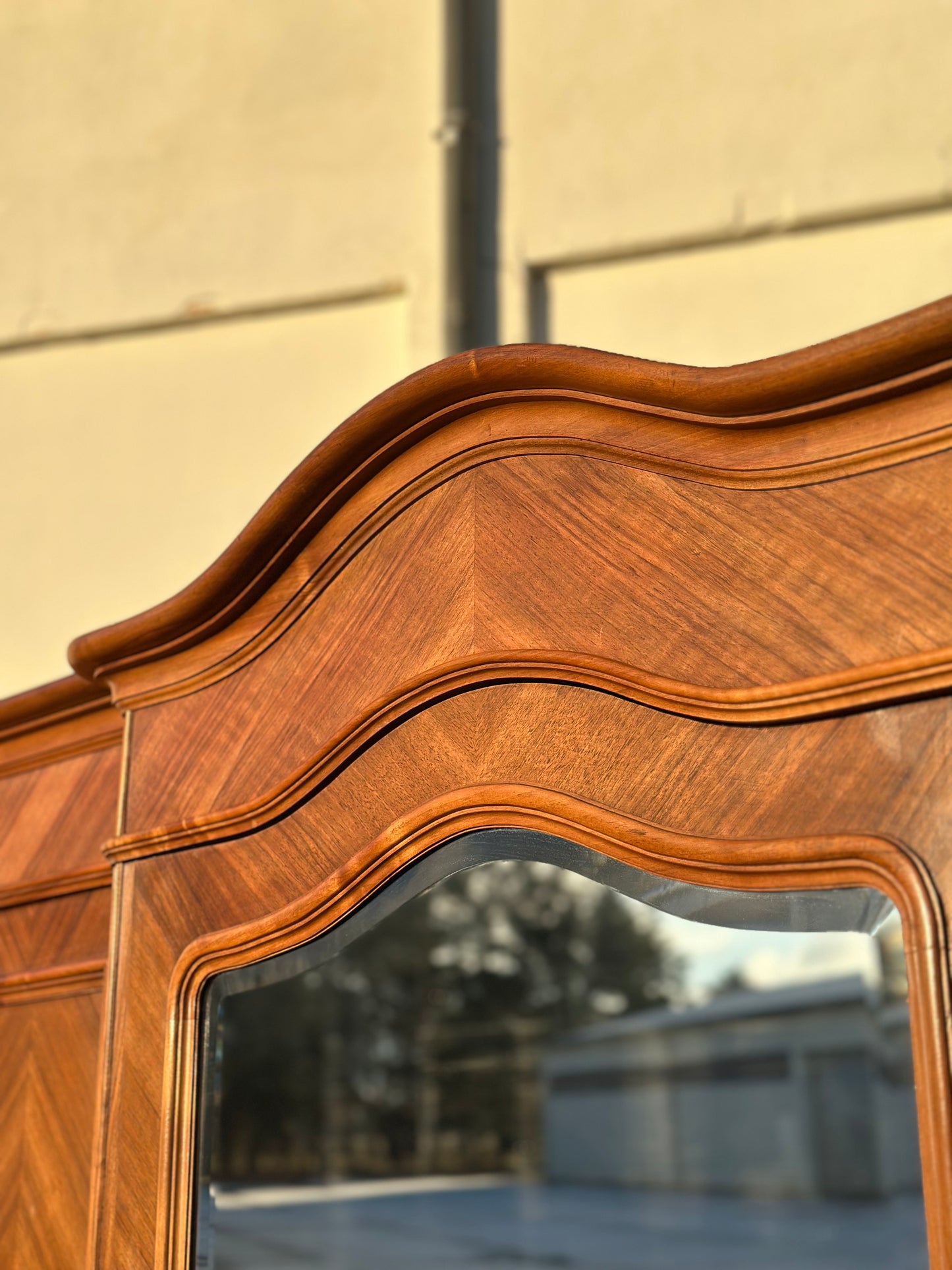 Szafa w stylu ludwikowskim, 3 drzwiowa | Francja, XX w.