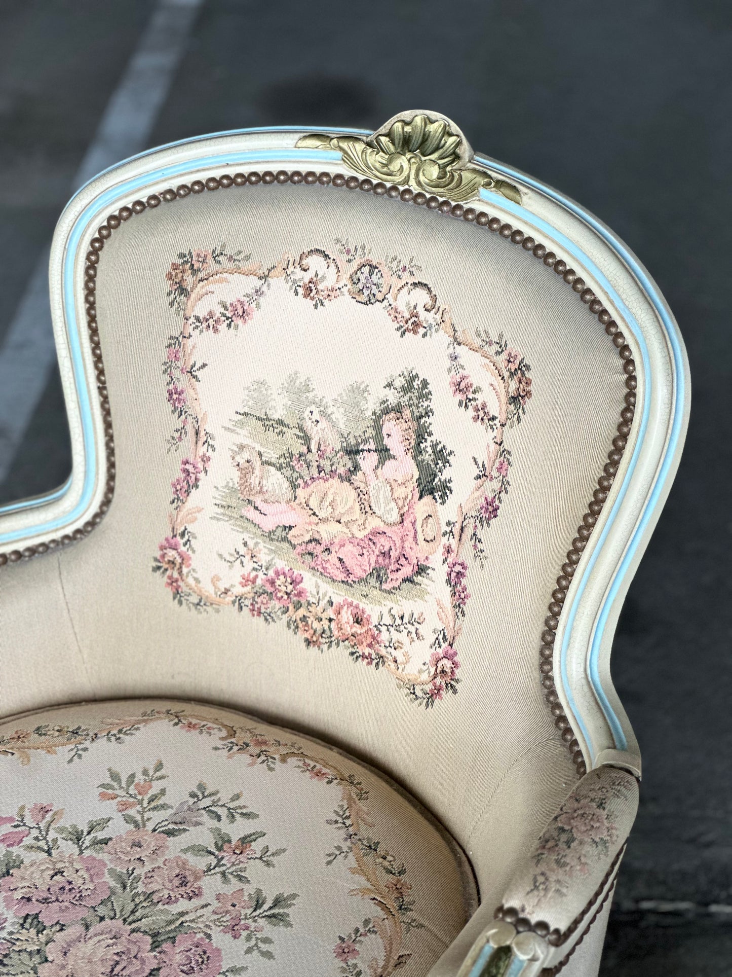 Fotel ludwikowski, malowany | Francja, XX w.