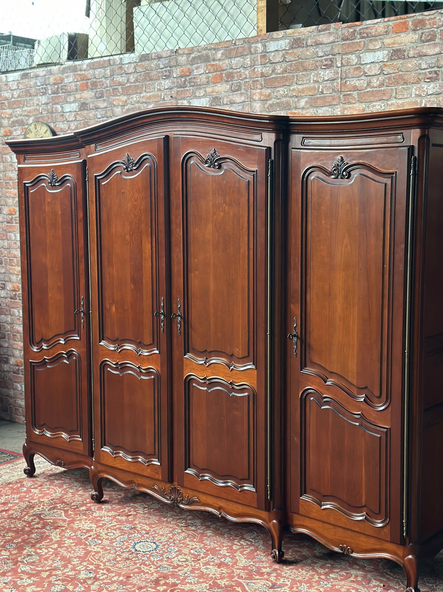 Szafa czterodrzwiowa w stylu ludwikowskim | Francja, XX w.