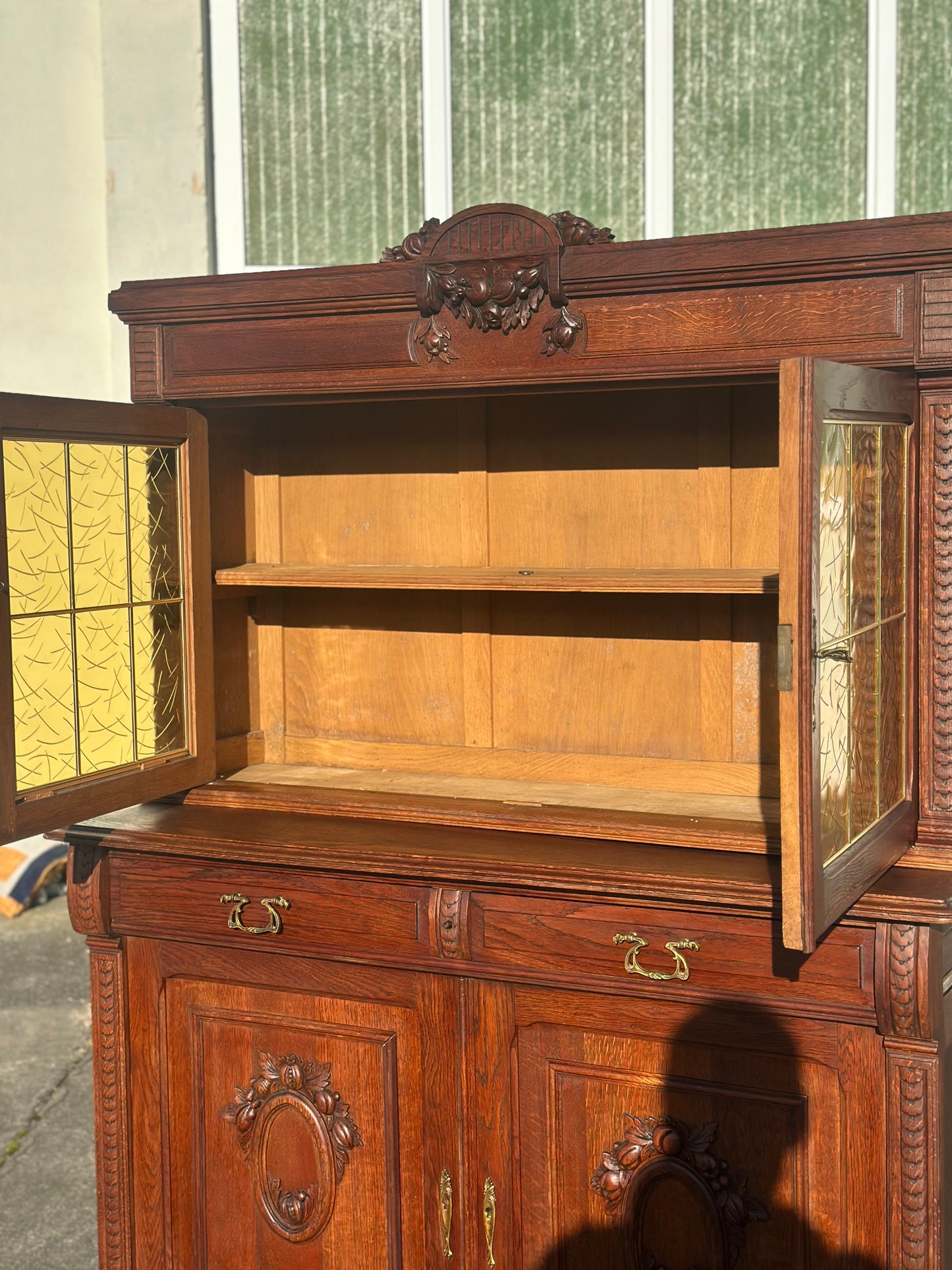 Bufet eklektyczny z szybami ornamentowymi | Francja XX.