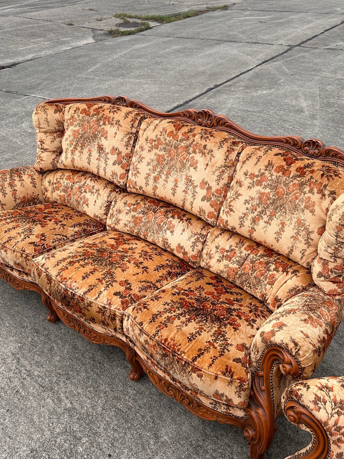 Zestaw salonowy w stylu ludwikowskim | Francja, XX w.