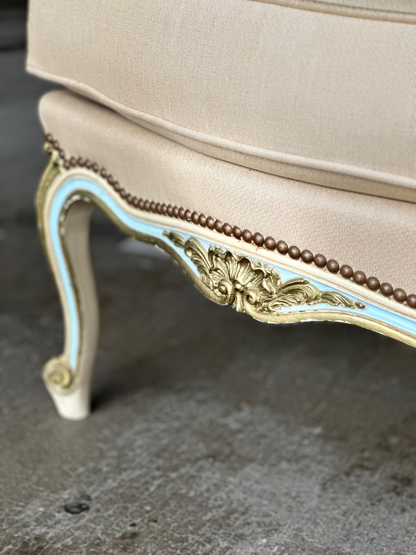 Fotel ludwikowski, malowany | Francja, XX w.