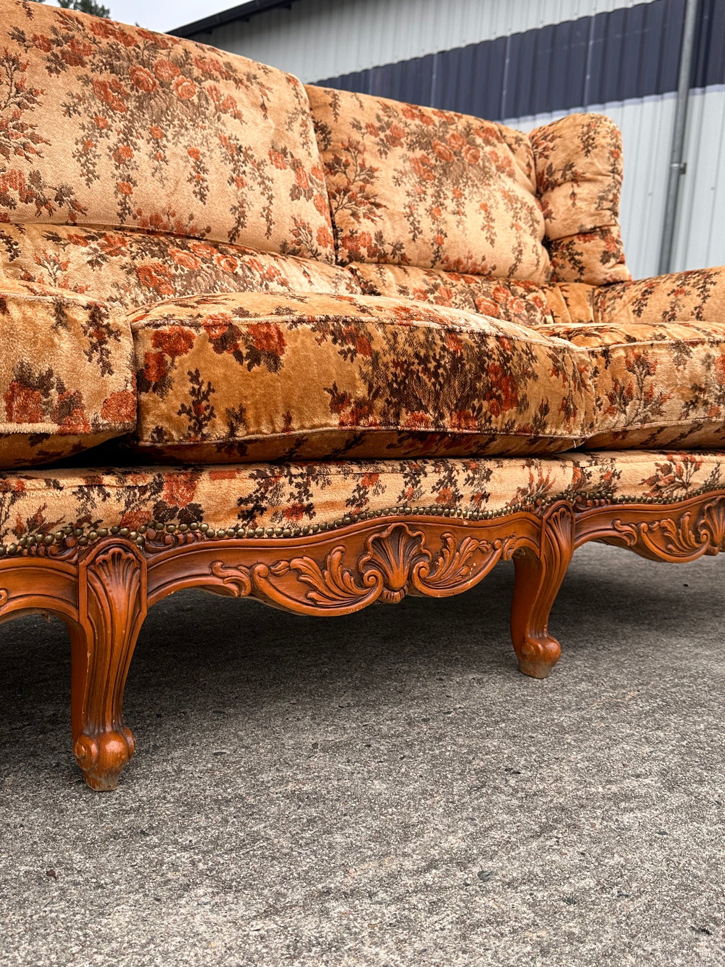 Zestaw salonowy w stylu ludwikowskim | Francja, XX w.