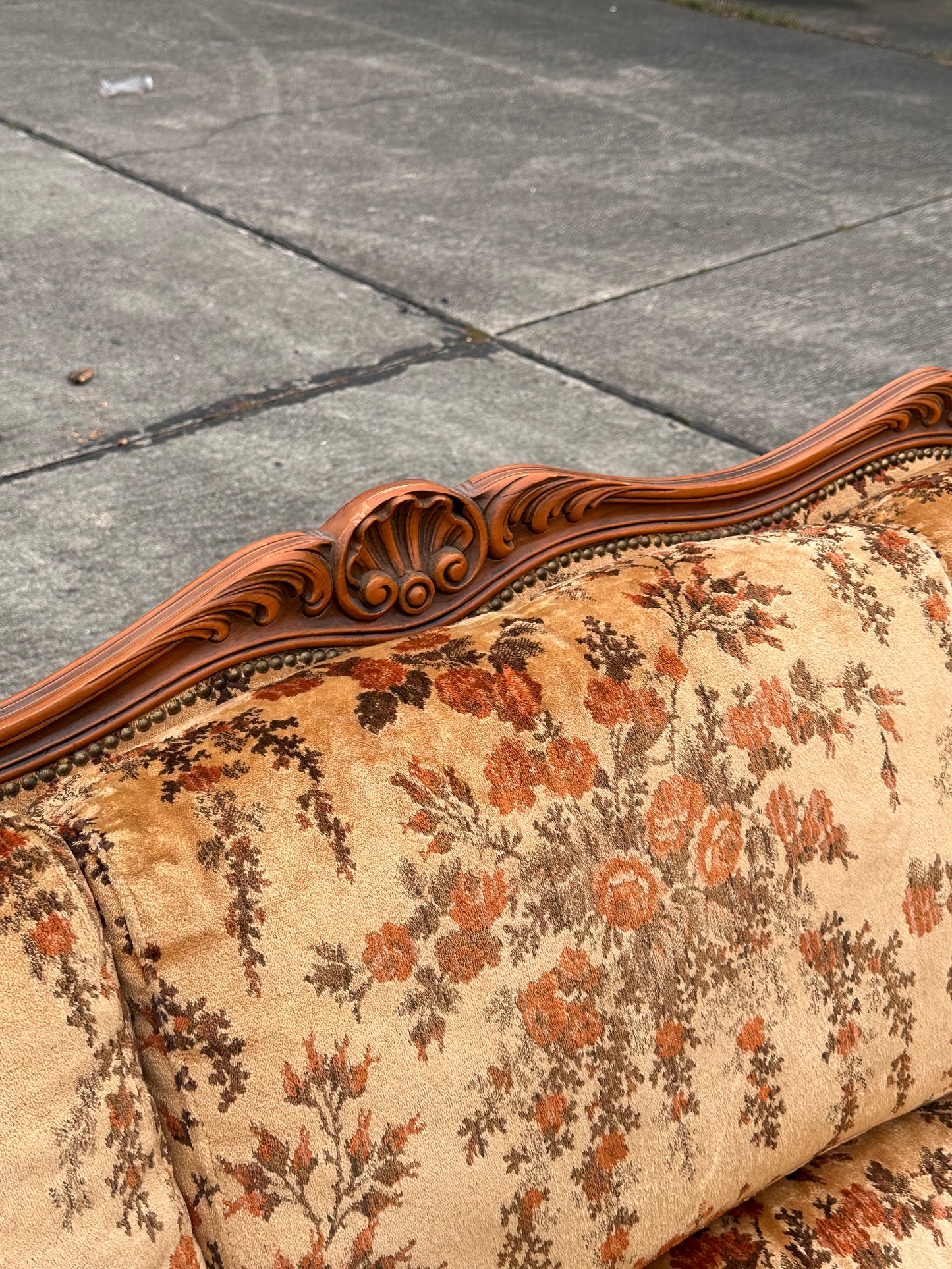 Zestaw salonowy w stylu ludwikowskim | Francja, XX w.