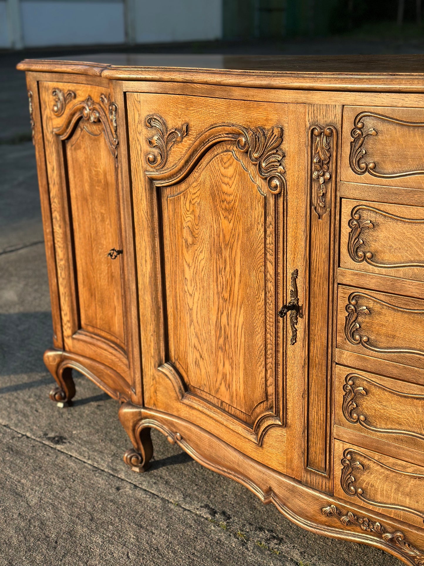 Bufet w stylu ludwikowskim | Francja, XX w.